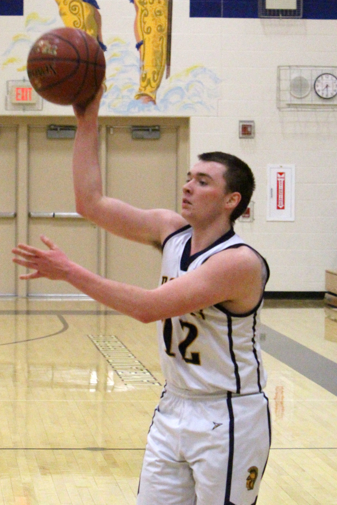 Lake Holcombe at New Auburn boys basketball 2-14-19